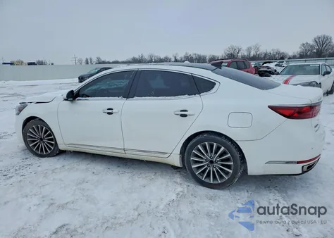 2017 Kia Cadenza Premium z USA, uszkodzony, nr VIN KNALC4J15H5093354
